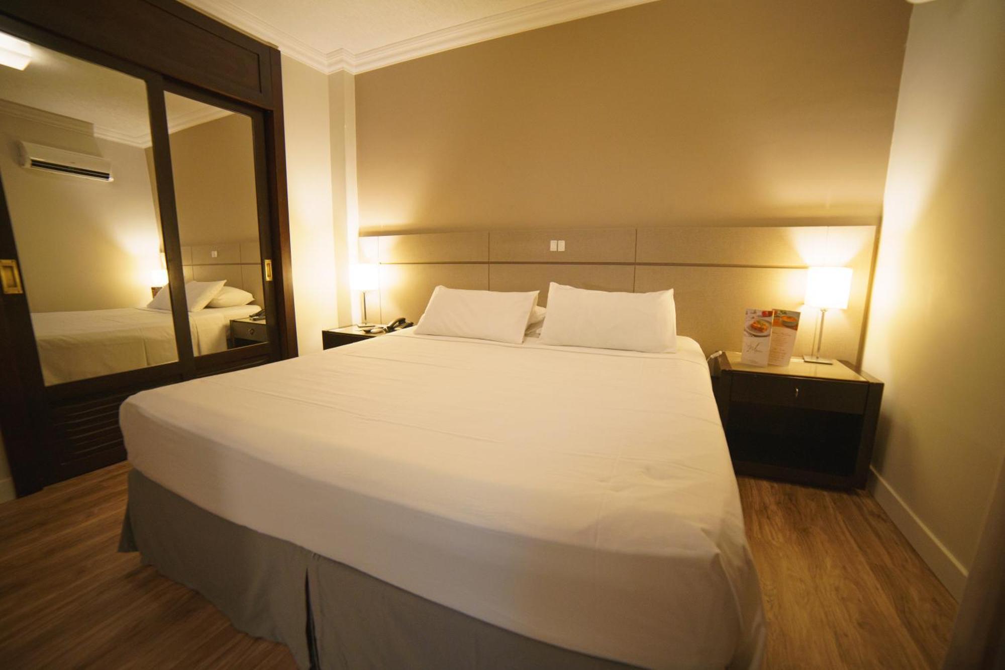 Mabu Curitiba Business Hotel ภายนอก รูปภาพ
