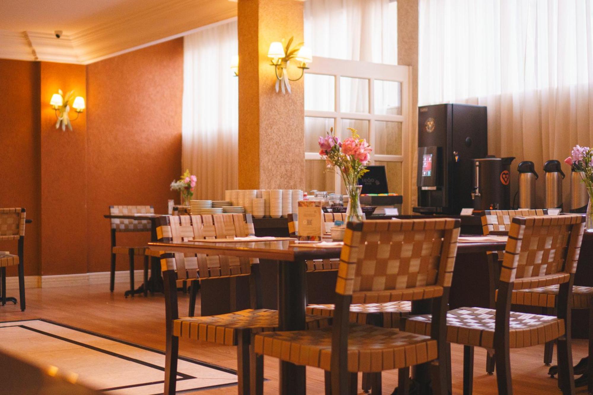 Mabu Curitiba Business Hotel ภายนอก รูปภาพ